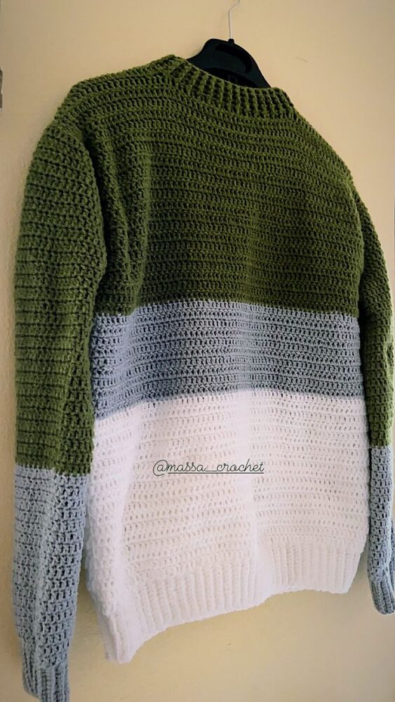 Pull en crochet colorblock vert, gris et blanc
